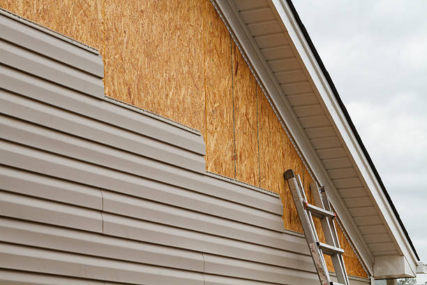 24/7 Emergency Siding Replacement experts in Forest, VA